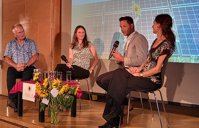 Am Podium: Franz Treichler (Pfarre Tieschen), Claudia Pein (Moderation),  Wolfgang Pucher (Bereich Immobilien & Bau) und  Anna Maria Fulterer (Projektleiterin SOL:E))